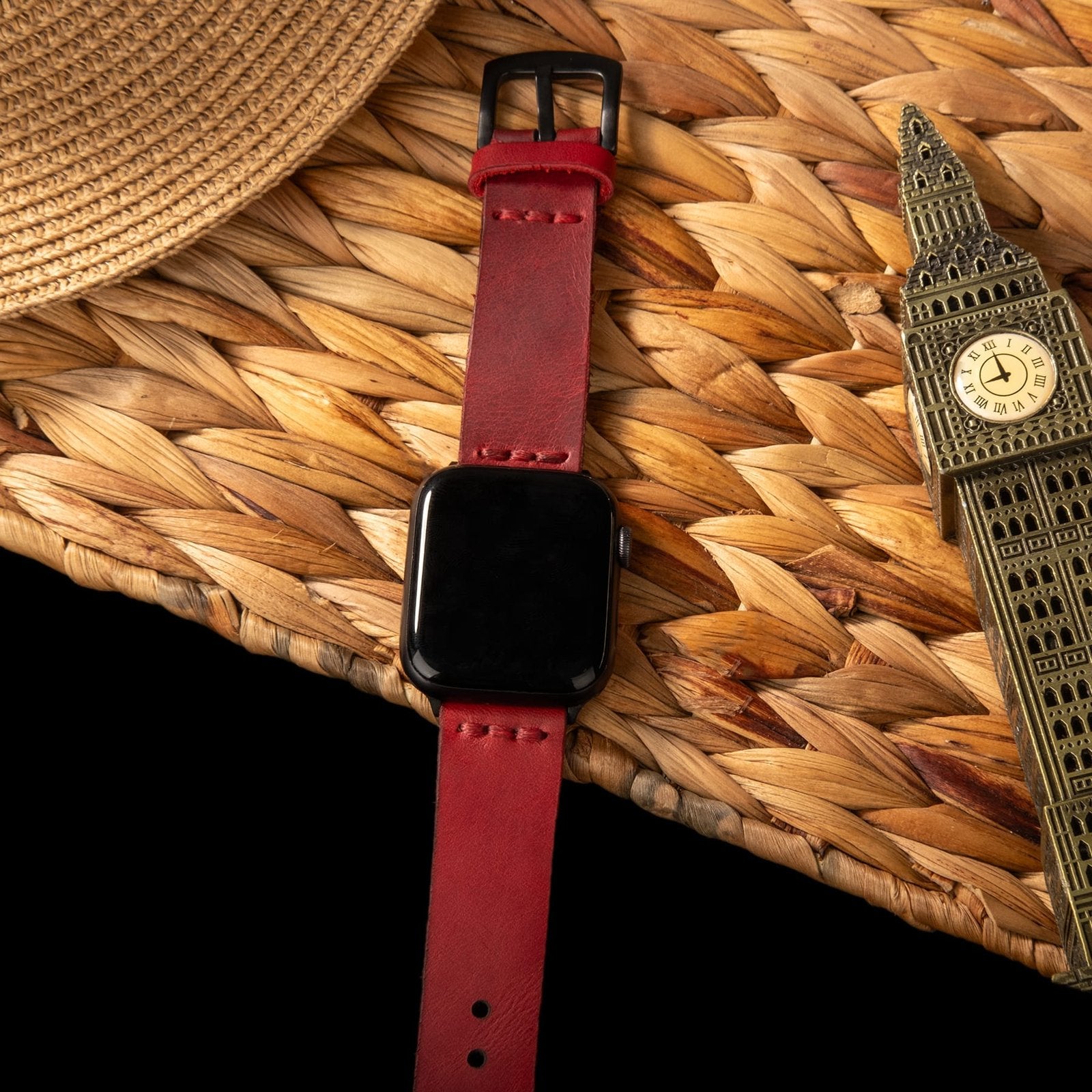 Tek Katlı Deri Apple Watch Kayışı Kırmızı el yapımı hakiki deri - DeryCraft
