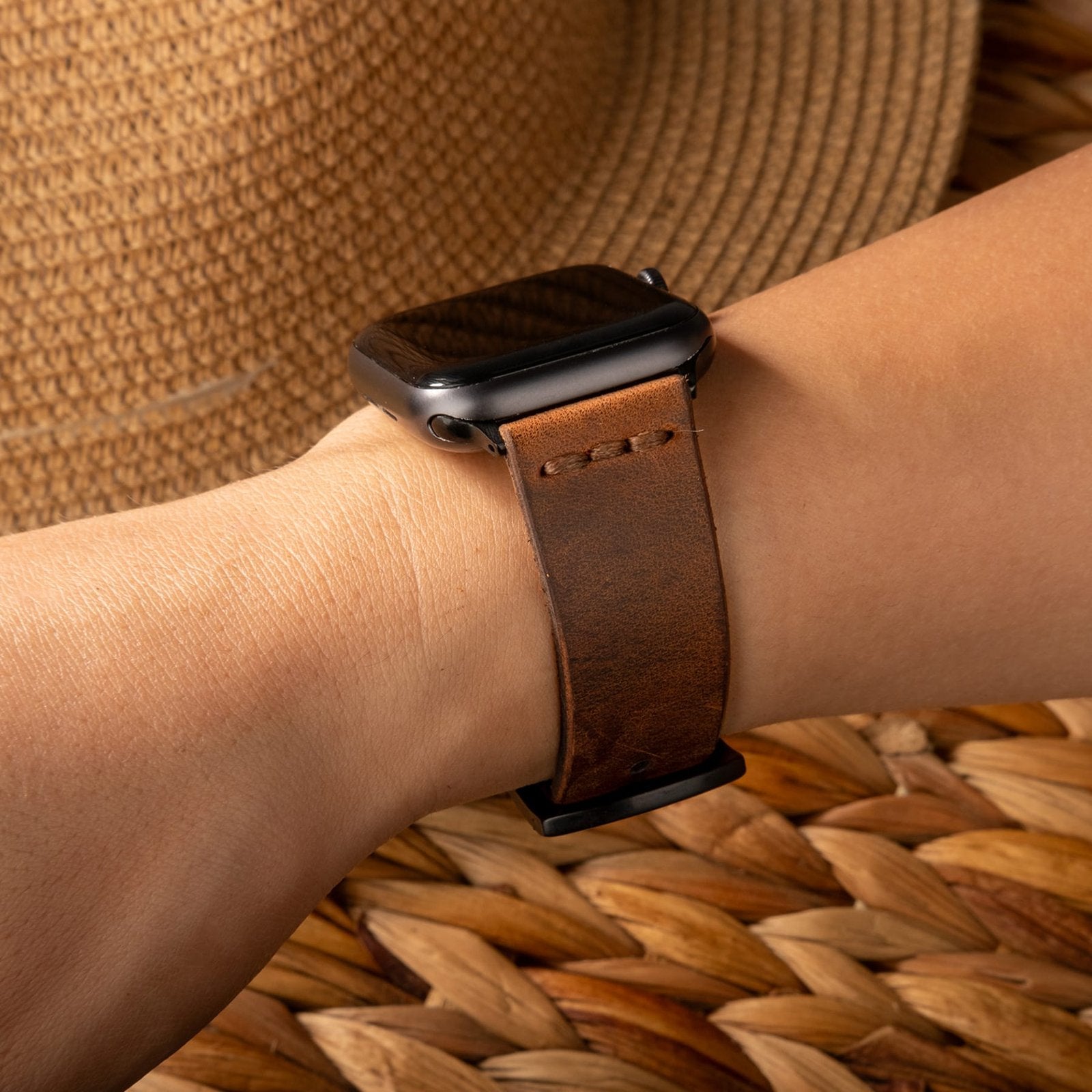 Tek Katlı Deri Apple Watch Kayışı - Kahve el yapımı hakiki deri - DeryCraft