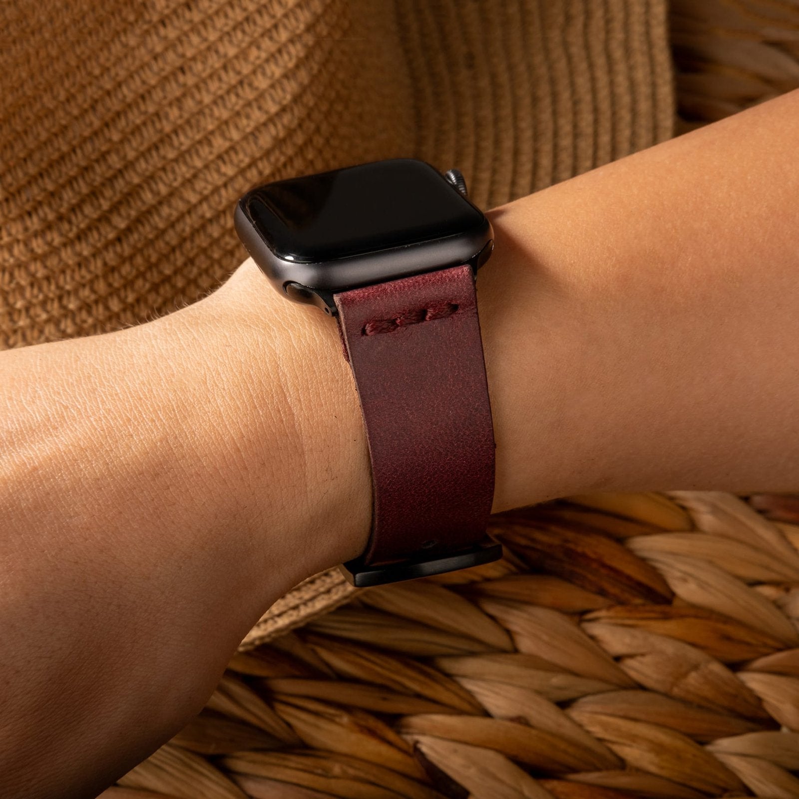 Tek Katlı Deri Apple Watch Kayışı - Mürdüm el yapımı hakiki deri - DeryCraft